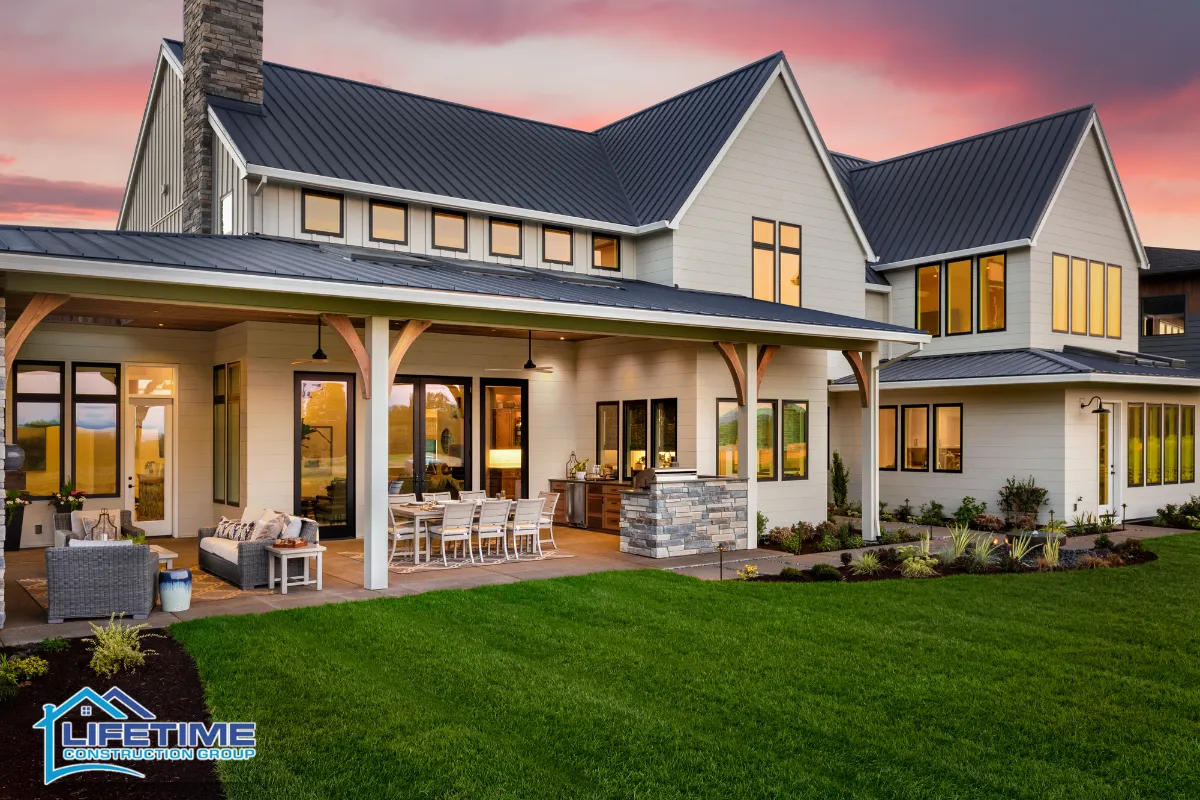Working With the Right Construction Company to Maximize Value